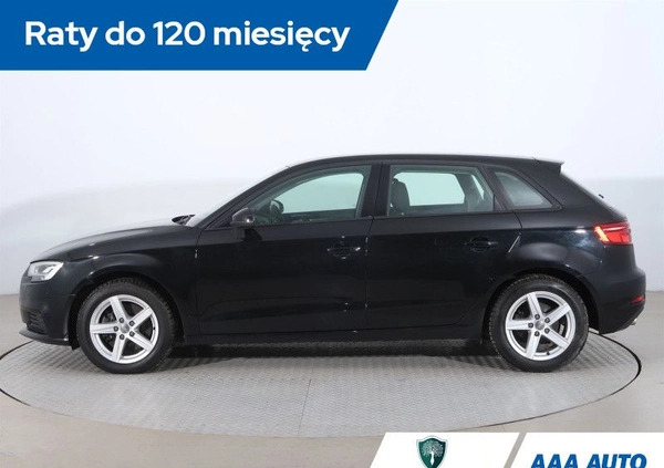 Audi A3 cena 88000 przebieg: 58211, rok produkcji 2019 z Lublin małe 352